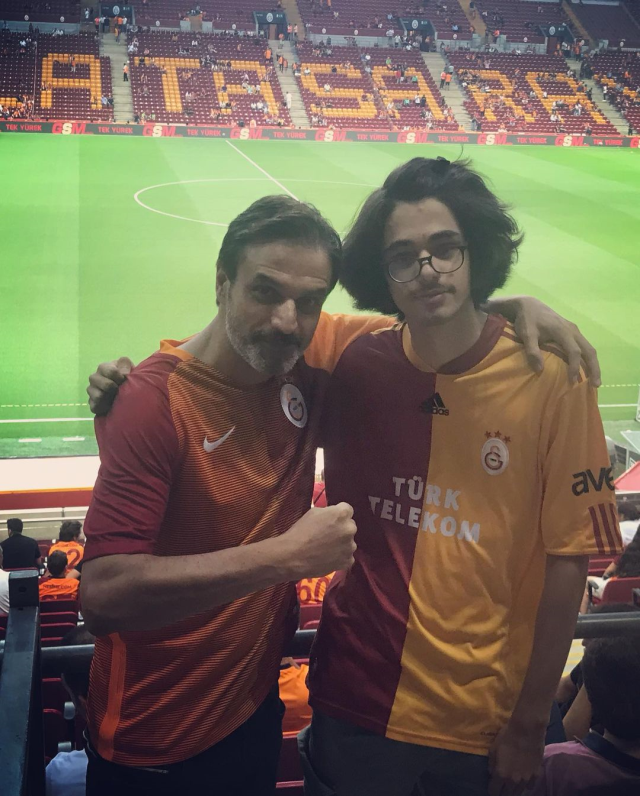 2-evre-siroz-teshisi-konulan-ufuk-ozkan-in-16134332_6586_m 2. evre siroz teşhisi konulan Ufuk Özkan'ın sağlık durumunda yeni gelişme! Organ nakline gerek kalmayabilir