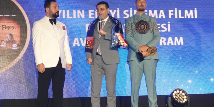 2.TÜRKİYE AVRUPA İŞ DÜNYASI ÖDÜLLERİ SAHİPLERİNİ BULDU.