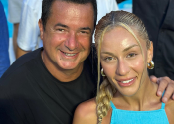 Acun Ilıcalı sevgilisi Ayça Çağla Altunkaya'nın doğum gününü kutladı! Yazdığı not dikkat çekti