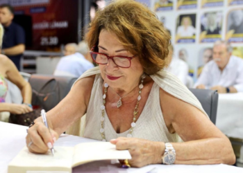 Gülseren Budayıcıoğlu apar topar ameliyat olduğunu söyledi: Hayat bana bir şansa daha verdi