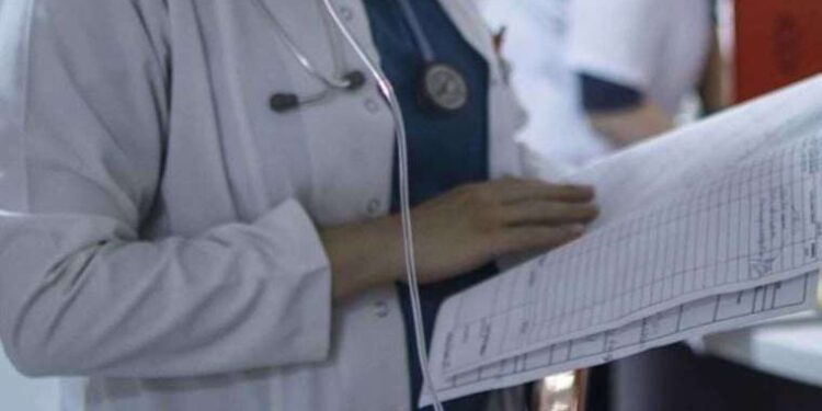 Yargıç Ahmet Çakmak’ın meslekten çıkarılmasına muhalefetten tepki: Kimse özgür olamaz