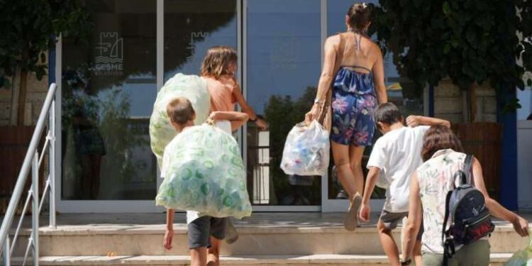 Atık toplayanlara aqua park ücretsiz