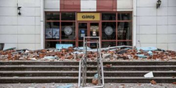 2022'de zarar gören Düzce Adliyesi'ni yapan şirkete milyarlık ihale verildi