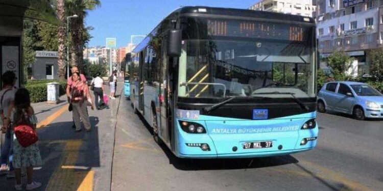 Antalya’da ulaşıma yüzde 56 zam