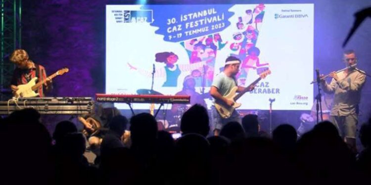 ‘Umut Konuşmaları’ Feshane’de sürüyor