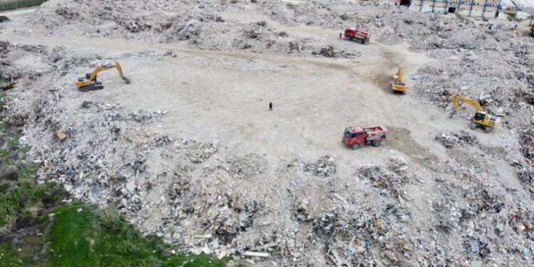 'Hatay İçin Buradayız İnisiyatifi'nden deprem bölgesi raporu: Asbest tehlikesi ciddi boyutta