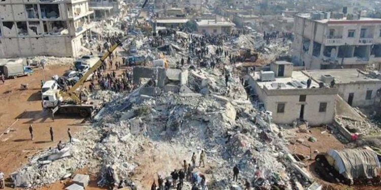 Manisa'ya 7’lik deprem uyarısı