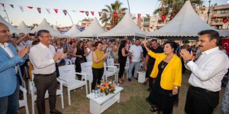 2. Dikili Kitap Günleri başladı