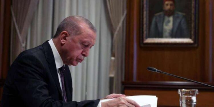 Erdoğan imzaladı: İsmail Çataklı'ya yeni görev