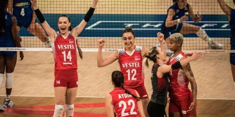 Filenin Sultanları, Milletler Ligi'nde yarı finalde!