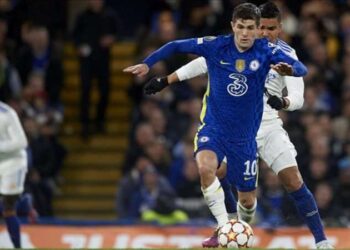 Milan, Christian Pulisic'i renklerine bağladı