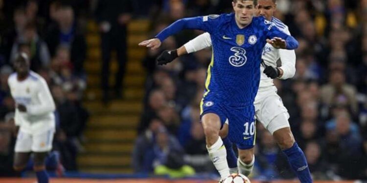 Milan, Christian Pulisic'i renklerine bağladı