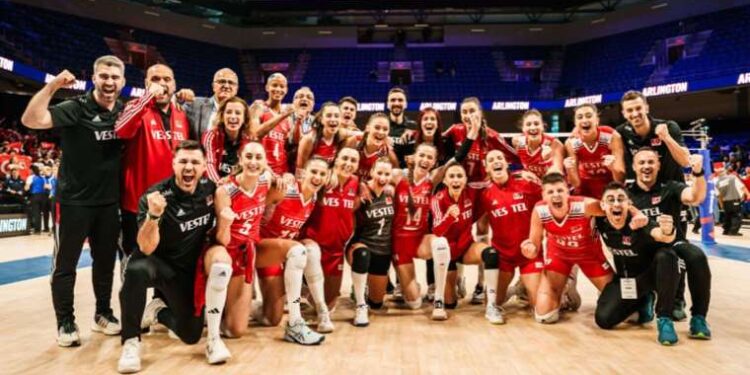 Büyük gurur! ABD'yi mağlup eden Filenin Sultanları Milletler Ligi'nde finale yükseldi!