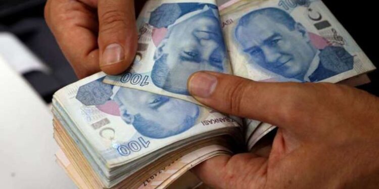 Milyonlarca memur ve emekliyi ilgilendiren ağustos 'zam takvimi' belli oldu