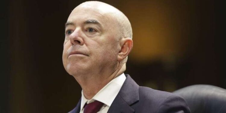 Et tüketimi, karbon emisyonunu artırıyor