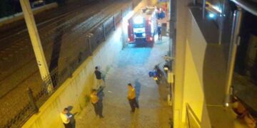 Selçuk’ta bir evde patlama: Panikleyen kişi balkondan atladı