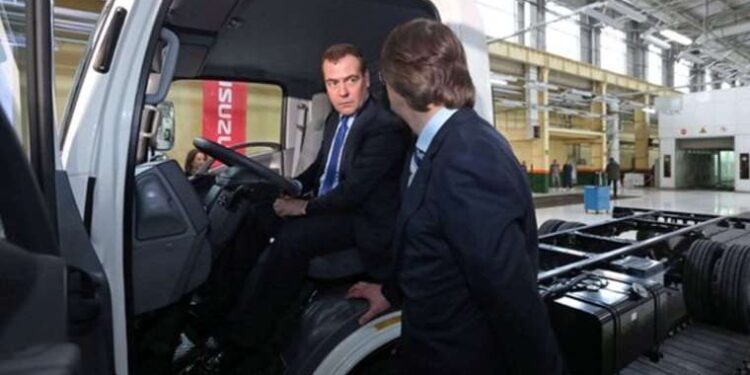 1 yaşındaki çocuk elektrik akımına kapıldı