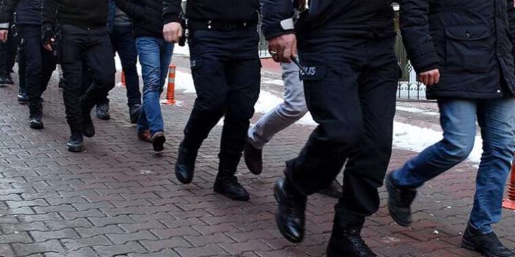 Kocaeli’de acı olay: Sağlıklı bir şekilde girdiği doğumda hayatını kaybetti, ailesi hastaneden şikayetçi oldu