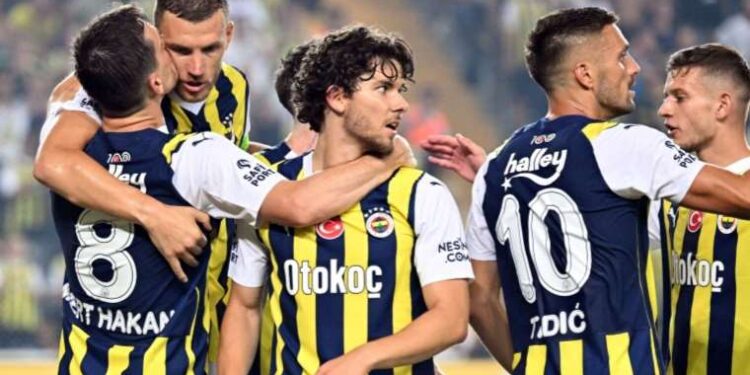 Spor yazarları Fenerbahçe - Zimbru maçını yorumladı: 'Sakın frene basma Ali Koç'