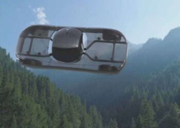 Uçan otomobil için rekor ön sipariş geldiği açıklandı