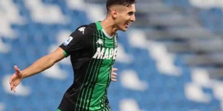 Mert Müldür'e G.Saray ve F.Bahçe'den aynı teklif