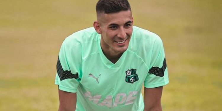 Fenerbahçe, Mert Müldür'ü bitiriyor!