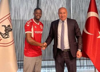 Samsunspor, Porto'dan Nanu'yu transfer etti