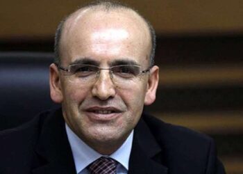 Eleştirilerin hedefindeydi... Bakan Şimşek'ten ekonomi mesajları