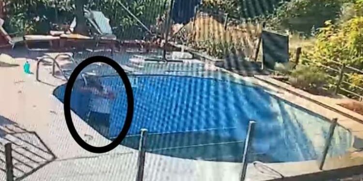 Mersin'de film gibi olay: Havuzda elektrik akımına kapıldı, sağ kurtuldu