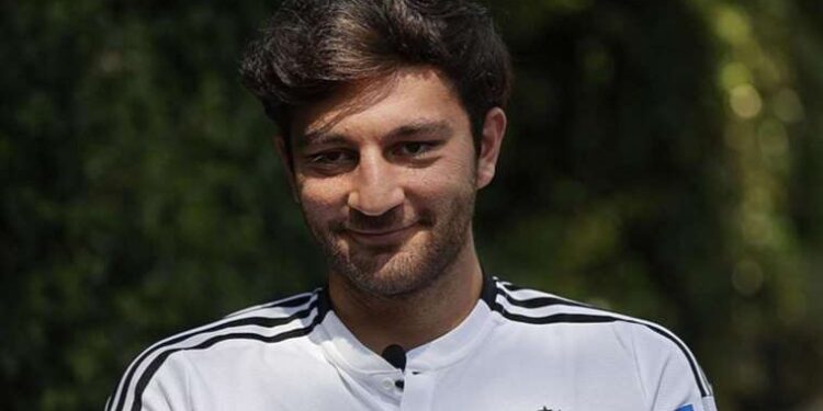 Beşiktaşlı futbolcu Emrecan Uzunhan'ı darbeden şüpheli yakalandı