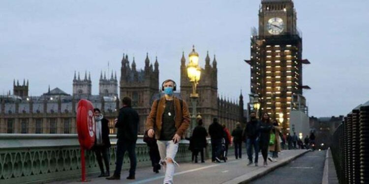 İngiltere'de enflasyon haziranda beklentilerin üzerinde geriledi