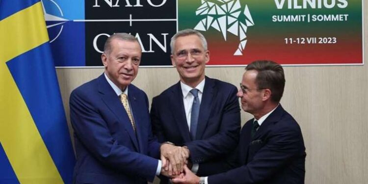Kolombiyalı: İntikam Meleği filminin konusu ne? Kolombiyalı: İntikam Meleği filminin oyuncuları kim?