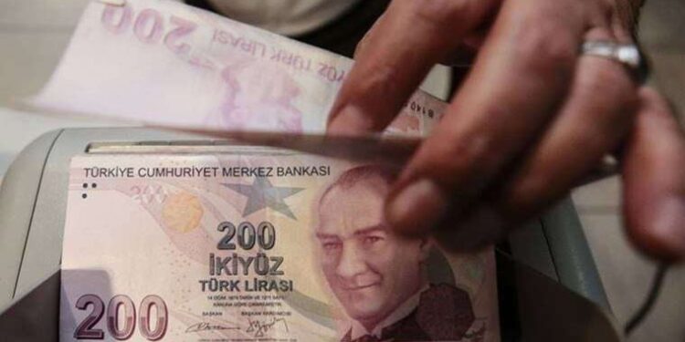 Dövizden TL'ye dönüş için yeni karar