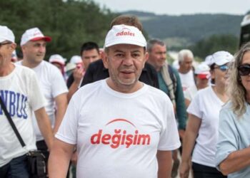 Tanju Özcan'dan 'istifa' kararı: Vazgeçti
