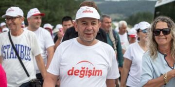 Tanju Özcan'dan 'istifa' kararı: Vazgeçti