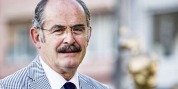 Yılmaz Büyükerşen'den 'ÖTV' çağrısı: Yerel yönetimler muaf tutulsun