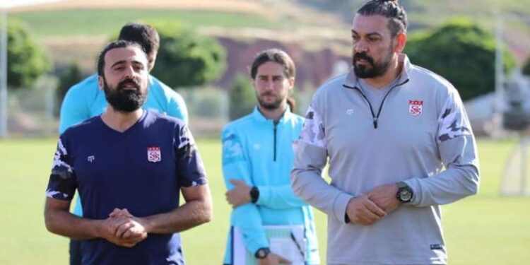 Sivasspor Teknik Direktörü Servet Çetin: 'Çıtamız yüksek'
