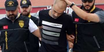 Önce darp sonra gasp! İki kardeş tutuklandı