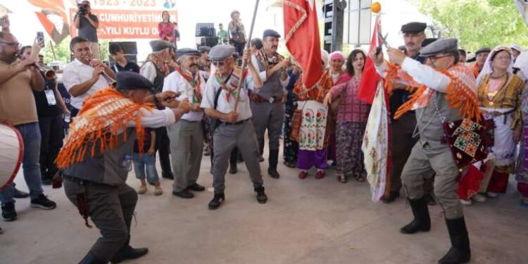 Restorandaki yemek sonrası rahatsızlanıp ölmüştü: Ece’nin ölüm nedeni 454 gündür belirlenemedi