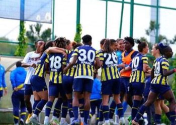 Fenerbahçe Kadın Futbol Takımı'nda 12 ayrılık