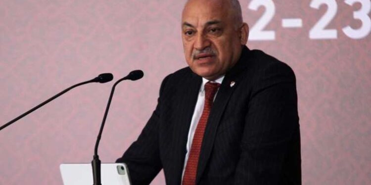 Ekşimiş yoğurttan lor peyniri nasıl yapılır?