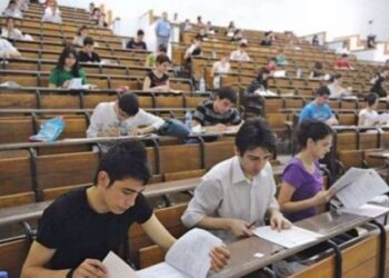 Üniversite harçları dev zamla geri döndü! Birinci öğretimler de ödeyecek!