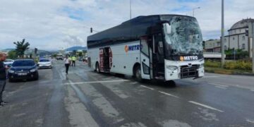 Düğün yolunda feci kaza: 6 yaralı