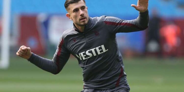 Dorukhan Toköz kimdir, nereli, kaç yaşında? Dorukhan Toköz hangi takımlarda futbol oynadı?