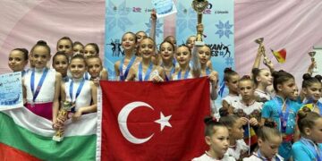 Ukrayna, Bahmut’un kuzey ve güneyinde bazı mevzilerin kontrolünü sağladığını duyurdu