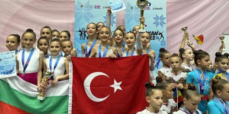 Balkan Oyunları’nda Şavkar Cimnastik Kulübü Şampiyon oldu