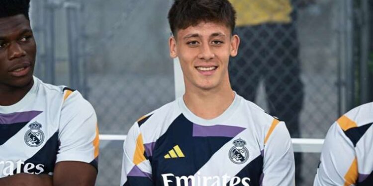 Real Madrid'den Arda Güler'e Vinicius Junior planı