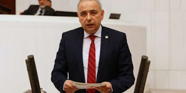 CHP’li Bakırlıoğlu: Ülke freni patlayan araba gibi yokuş aşağı gidiyor