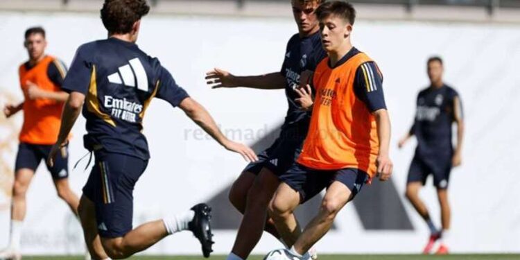 Samsung’dan yeni akıllı giyilebilir teknoloji: Galaxy Ring