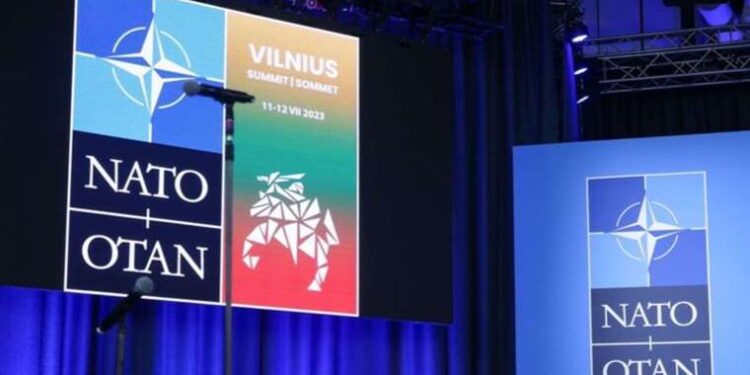 Tanımadığı kadına yumruk atan erkeğe ‘indirimli’ hapis cezası